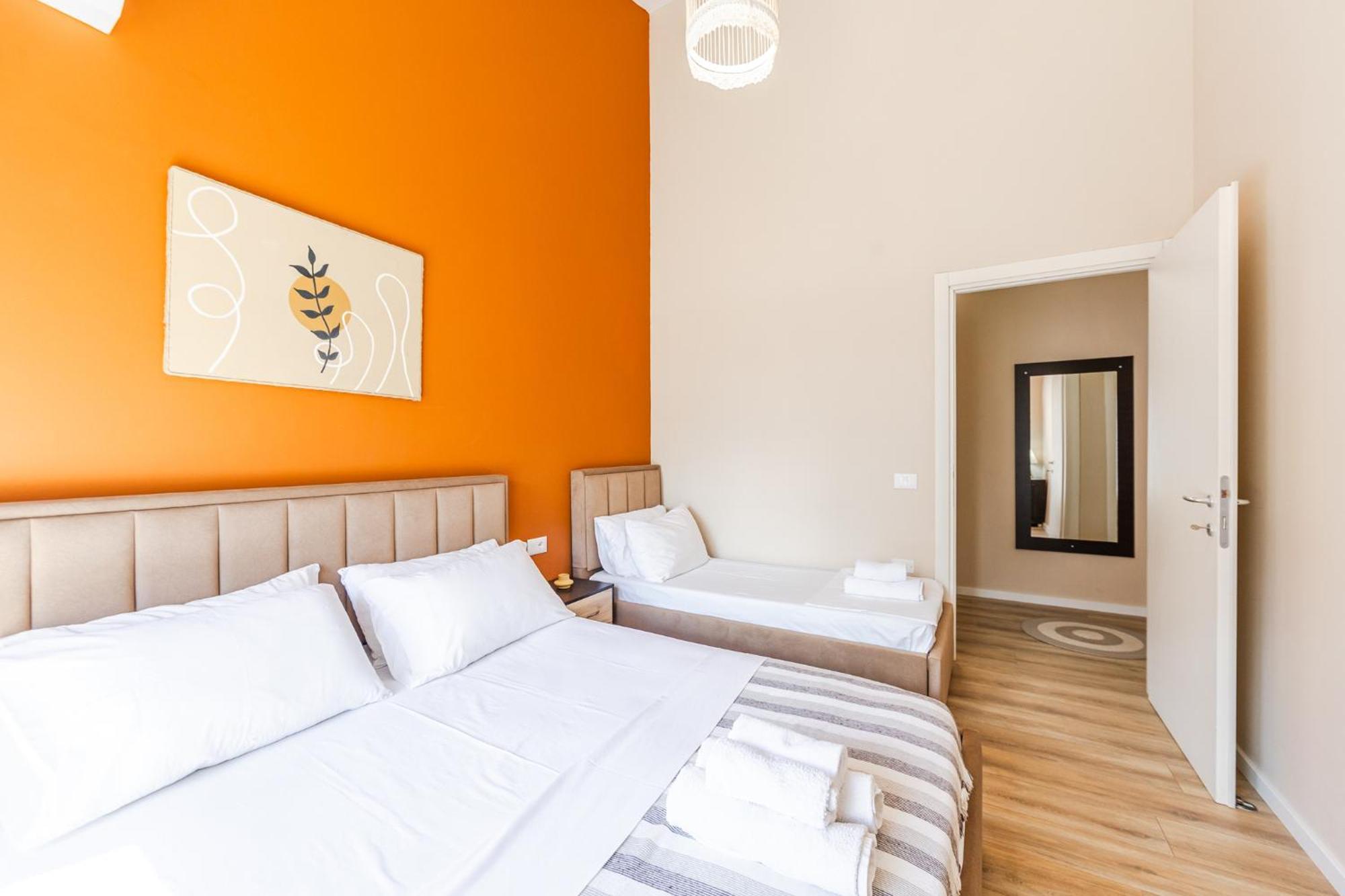 Melon Apartments Vlorë Εξωτερικό φωτογραφία