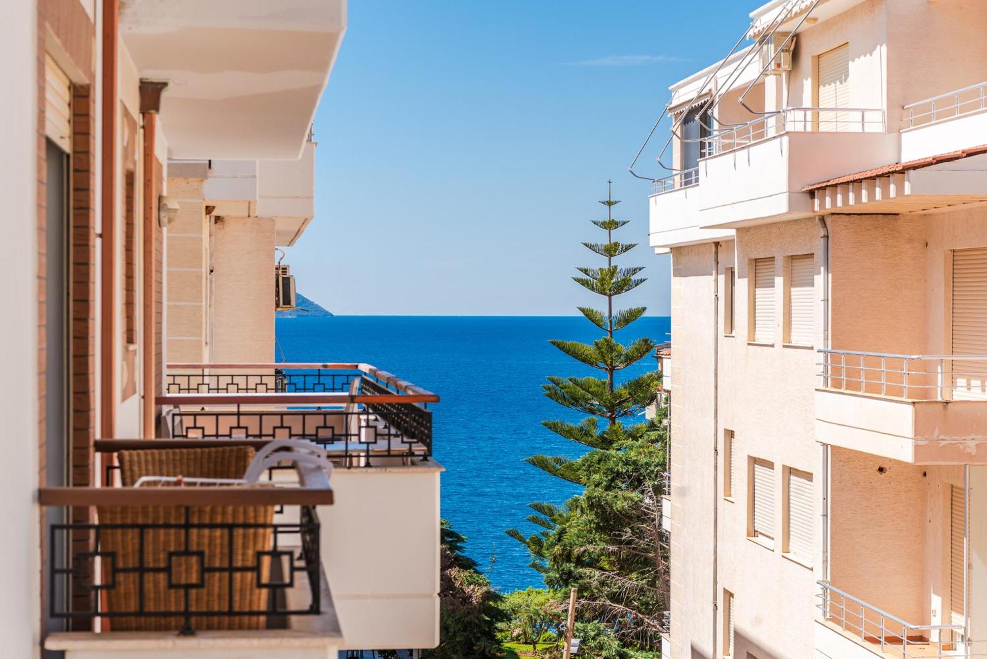 Melon Apartments Vlorë Εξωτερικό φωτογραφία